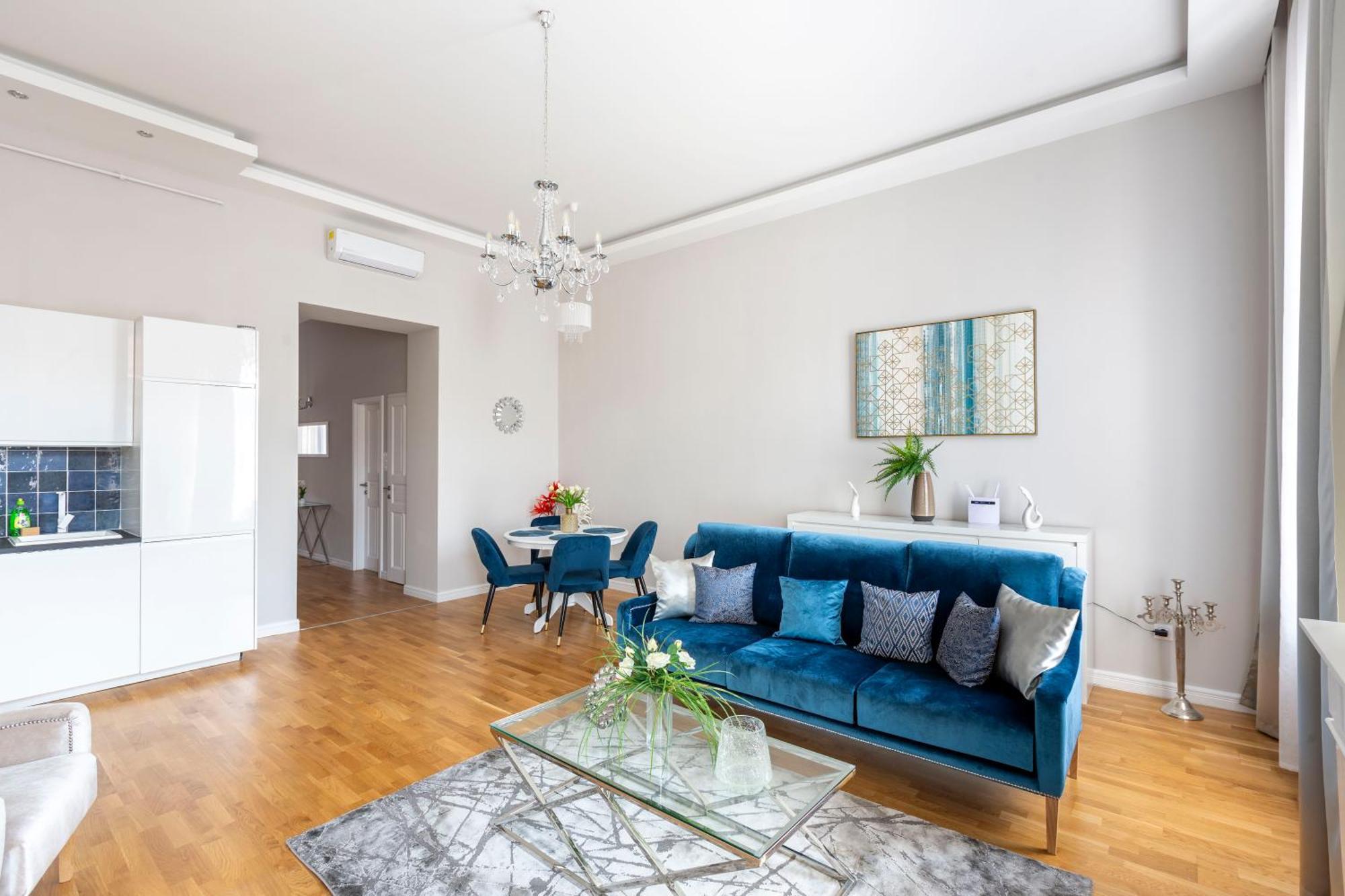Luxury Royal Residence In The Heart Of ブダペスト エクステリア 写真